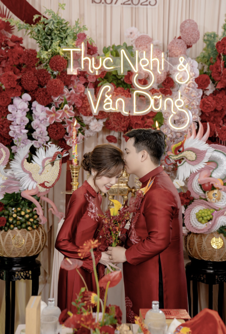 TIỆC CƯỚI